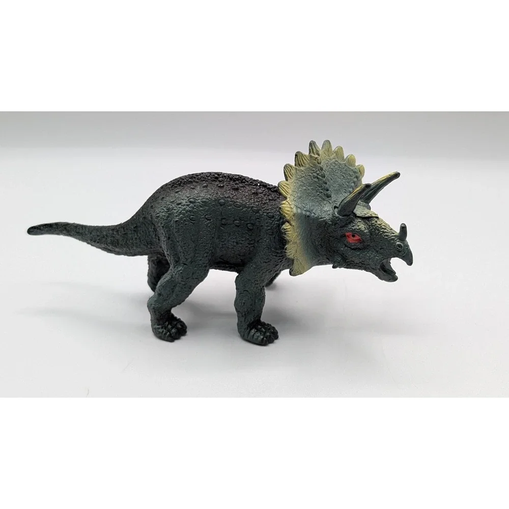 N/A lot dinosaur